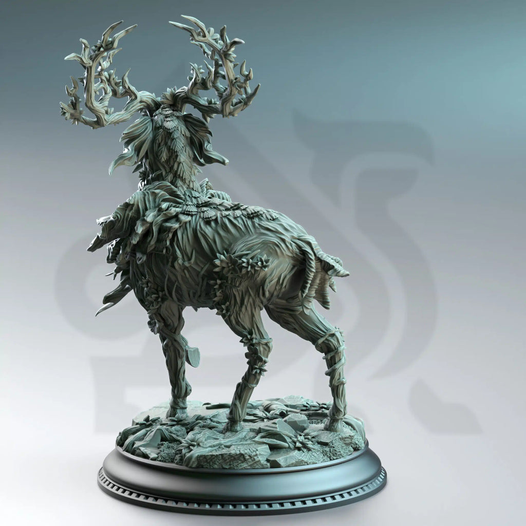 Gwynevel – First Daughter of Renmaeth - Large Tabletop Miniature By DM Stash